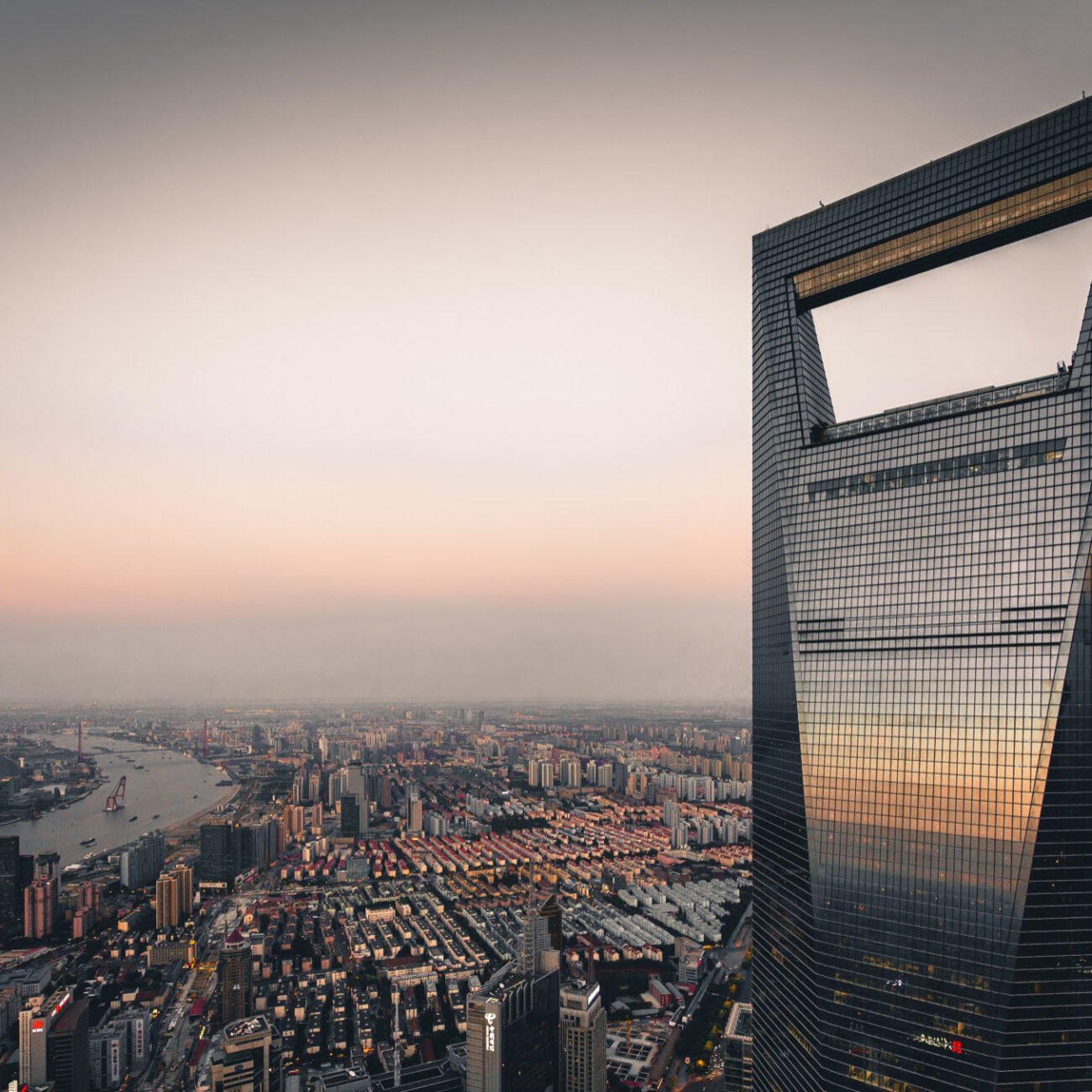 this shot swfc 2nd tallest building shanghai